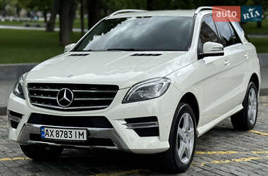 Позашляховик / Кросовер Mercedes-Benz M-Class 2013 в 