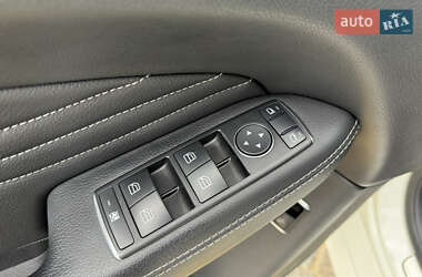 Позашляховик / Кросовер Mercedes-Benz M-Class 2013 в 
