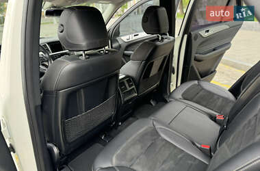 Позашляховик / Кросовер Mercedes-Benz M-Class 2013 в 