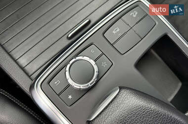 Позашляховик / Кросовер Mercedes-Benz M-Class 2013 в 