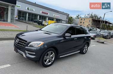 Внедорожник / Кроссовер Mercedes-Benz M-Class 2013 в 
