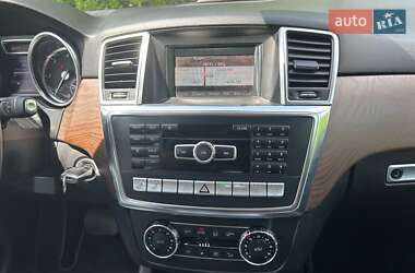Внедорожник / Кроссовер Mercedes-Benz M-Class 2013 в 