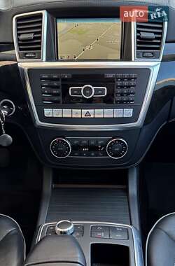 Внедорожник / Кроссовер Mercedes-Benz M-Class 2014 в 