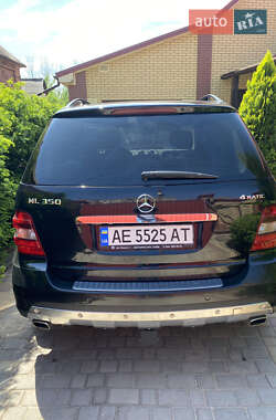 Внедорожник / Кроссовер Mercedes-Benz M-Class 2008 в 