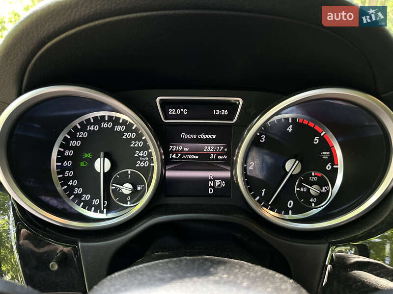 Внедорожник / Кроссовер Mercedes-Benz M-Class 2013 в Харькове