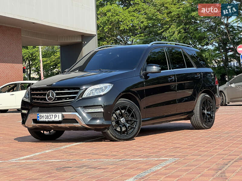 Внедорожник / Кроссовер Mercedes-Benz M-Class 2013 в Одессе