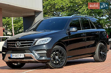 Внедорожник / Кроссовер Mercedes-Benz M-Class 2013 в 