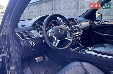Внедорожник / Кроссовер Mercedes-Benz M-Class 2013 в 