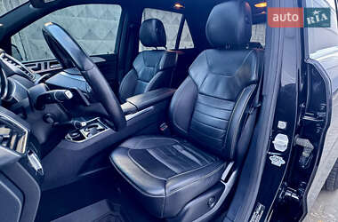 Внедорожник / Кроссовер Mercedes-Benz M-Class 2013 в 