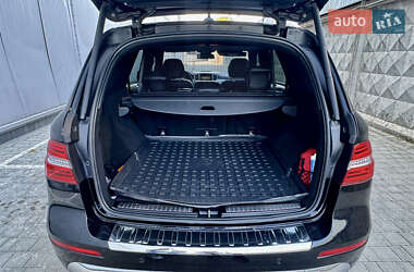 Внедорожник / Кроссовер Mercedes-Benz M-Class 2013 в 
