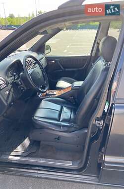 Внедорожник / Кроссовер Mercedes-Benz M-Class 2002 в 