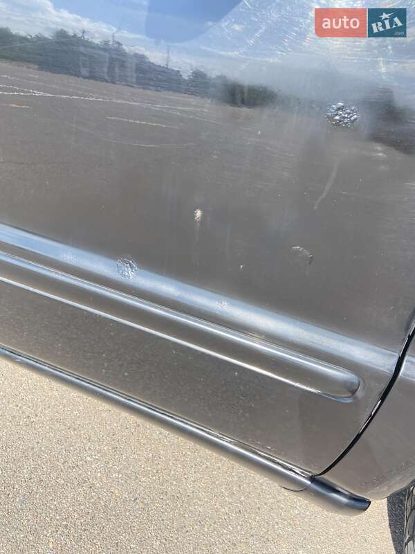 Внедорожник / Кроссовер Mercedes-Benz M-Class 2002 в Киеве