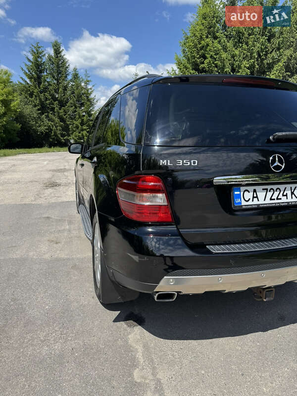 Внедорожник / Кроссовер Mercedes-Benz M-Class 2007 в Золотоноше