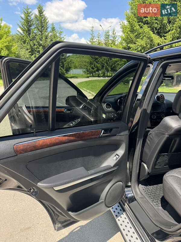Внедорожник / Кроссовер Mercedes-Benz M-Class 2007 в Золотоноше