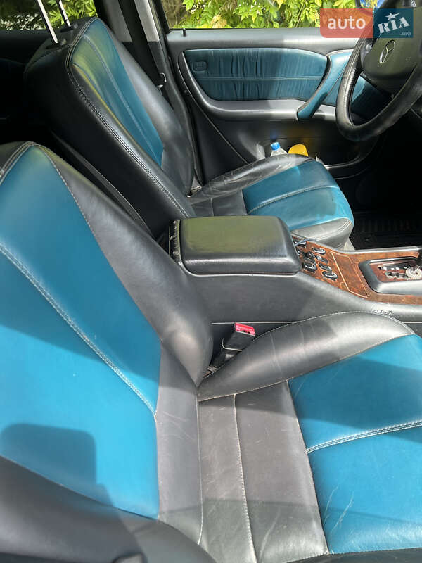 Внедорожник / Кроссовер Mercedes-Benz M-Class 2001 в Одессе