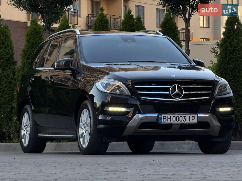 Внедорожник / Кроссовер Mercedes-Benz M-Class 2013 в Одессе