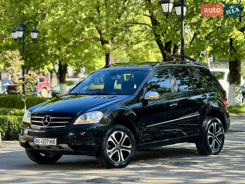 Внедорожник / Кроссовер Mercedes-Benz M-Class 2007 в 