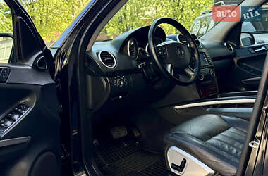 Внедорожник / Кроссовер Mercedes-Benz M-Class 2007 в 