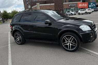 Внедорожник / Кроссовер Mercedes-Benz M-Class 2010 в 