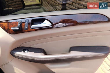 Внедорожник / Кроссовер Mercedes-Benz M-Class 2013 в 