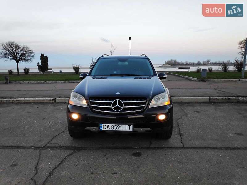 Позашляховик / Кросовер Mercedes-Benz M-Class 2008 в Черкасах