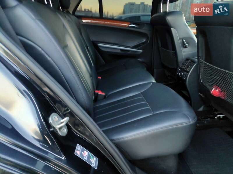 Позашляховик / Кросовер Mercedes-Benz M-Class 2008 в Черкасах