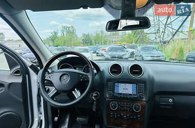 Внедорожник / Кроссовер Mercedes-Benz M-Class 2007 в 