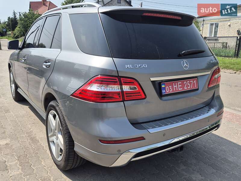 Внедорожник / Кроссовер Mercedes-Benz M-Class 2013 в Луцке