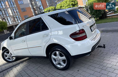 Внедорожник / Кроссовер Mercedes-Benz M-Class 2007 в 