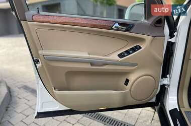 Внедорожник / Кроссовер Mercedes-Benz M-Class 2007 в 