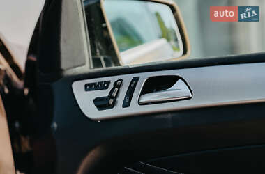 Внедорожник / Кроссовер Mercedes-Benz M-Class 2014 в 