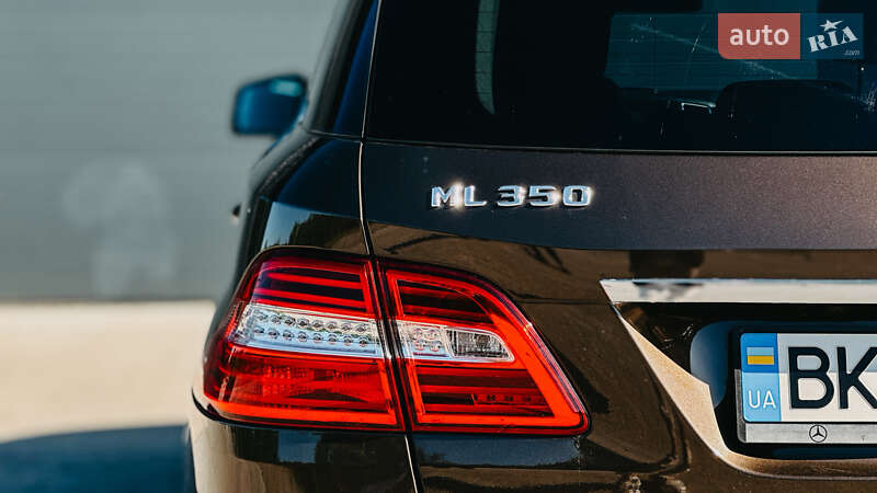 Внедорожник / Кроссовер Mercedes-Benz M-Class 2014 в Ровно