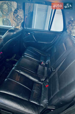 Внедорожник / Кроссовер Mercedes-Benz M-Class 2002 в 