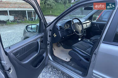 Внедорожник / Кроссовер Mercedes-Benz M-Class 2005 в 