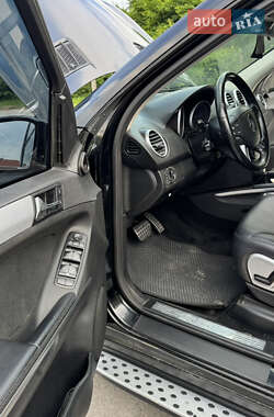 Внедорожник / Кроссовер Mercedes-Benz M-Class 2008 в 
