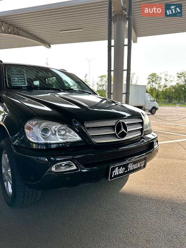 Позашляховик / Кросовер Mercedes-Benz M-Class 2004 в Запоріжжі