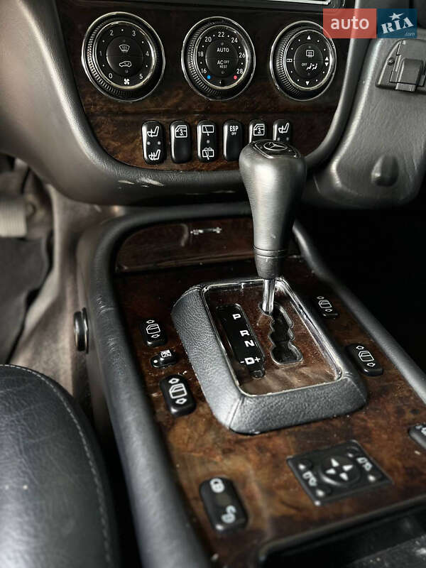 Позашляховик / Кросовер Mercedes-Benz M-Class 2004 в Запоріжжі