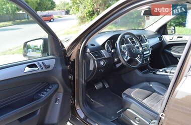 Внедорожник / Кроссовер Mercedes-Benz M-Class 2013 в 