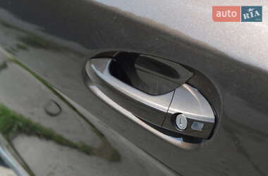 Внедорожник / Кроссовер Mercedes-Benz M-Class 2013 в 