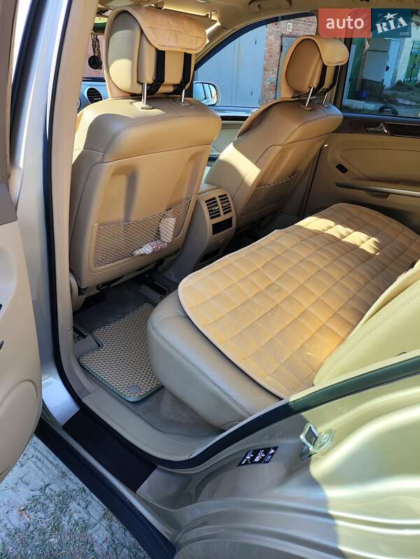 Позашляховик / Кросовер Mercedes-Benz M-Class 2006 в Шостці