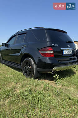 Внедорожник / Кроссовер Mercedes-Benz M-Class 2008 в 