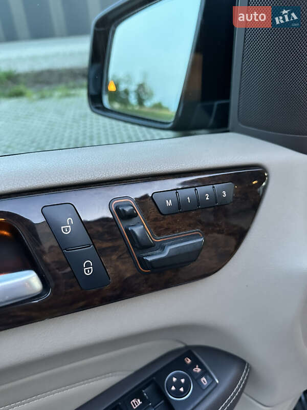 Внедорожник / Кроссовер Mercedes-Benz M-Class 2012 в Хмельницком фото 9 Внедорожник / Кроссовер Mercedes-Benz M-Class 2012 в Хмельницком