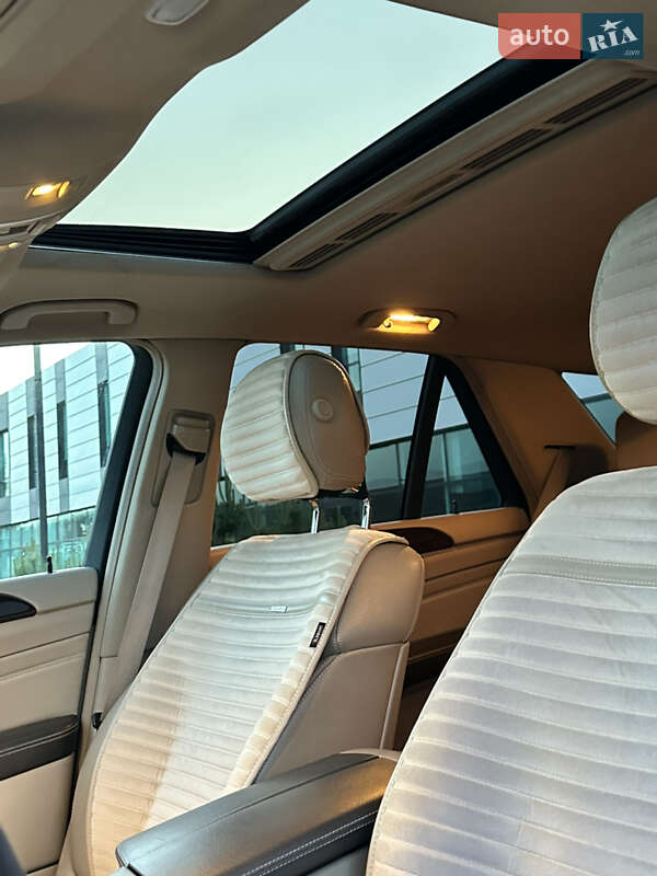 Внедорожник / Кроссовер Mercedes-Benz M-Class 2012 в Хмельницком фото 11 Внедорожник / Кроссовер Mercedes-Benz M-Class 2012 в Хмельницком