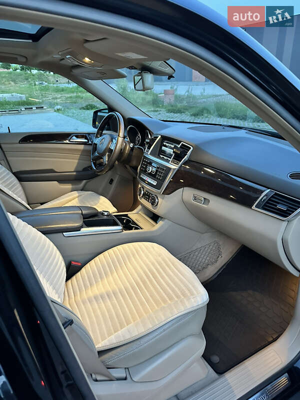 Внедорожник / Кроссовер Mercedes-Benz M-Class 2012 в Хмельницком фото 18 Внедорожник / Кроссовер Mercedes-Benz M-Class 2012 в Хмельницком