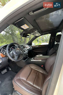 Внедорожник / Кроссовер Mercedes-Benz M-Class 2012 в 