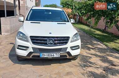 Внедорожник / Кроссовер Mercedes-Benz M-Class 2012 в Южном