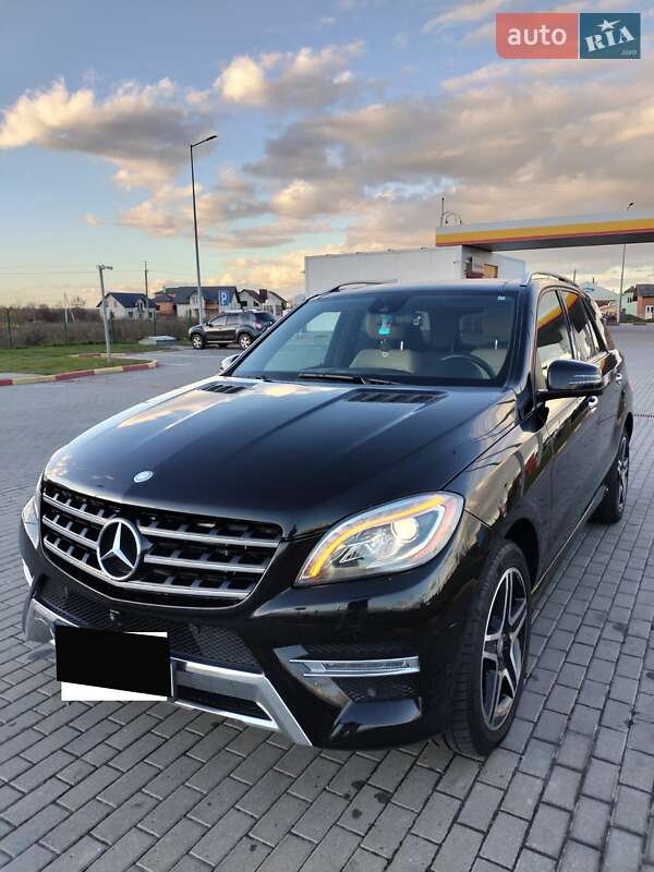 Внедорожник / Кроссовер Mercedes-Benz M-Class 2015 в Тернополе