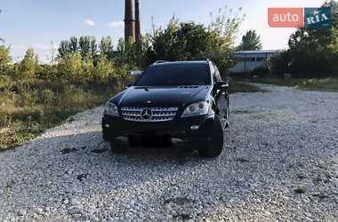Внедорожник / Кроссовер Mercedes-Benz M-Class 2008 в Тернополе