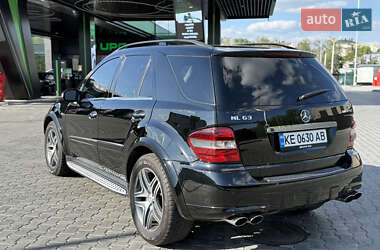 Внедорожник / Кроссовер Mercedes-Benz M-Class 2007 в 