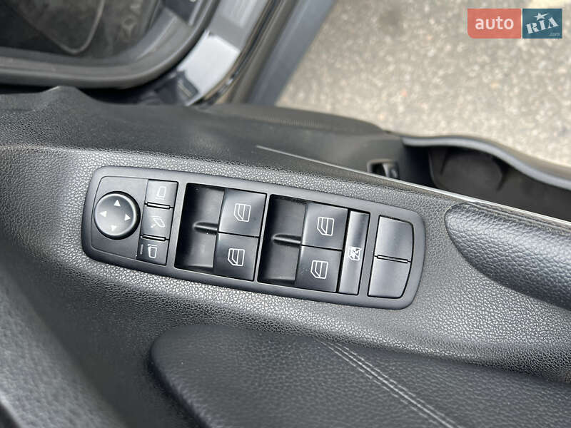 Внедорожник / Кроссовер Mercedes-Benz M-Class 2009 в Умани